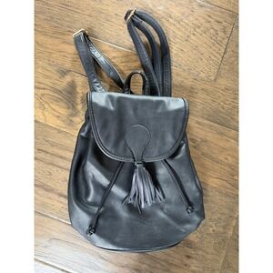 Sole Society Black Pebbled Vegan Leather Tassel‎ Backpack Bag Womens